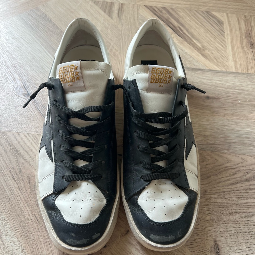 Authentic Golden Goose Black and White Stardan Men's Sneakers - Picture 2 of 2